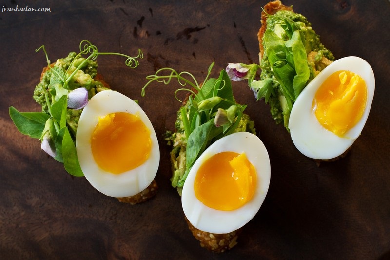 خواص تخم مرغ؛ ۱۰ خاصیت این سوپرغذای سرشار از ویتامین و پروتئین